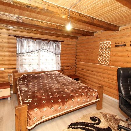 Фазенда "Змерега" Solotvyno Exterior foto