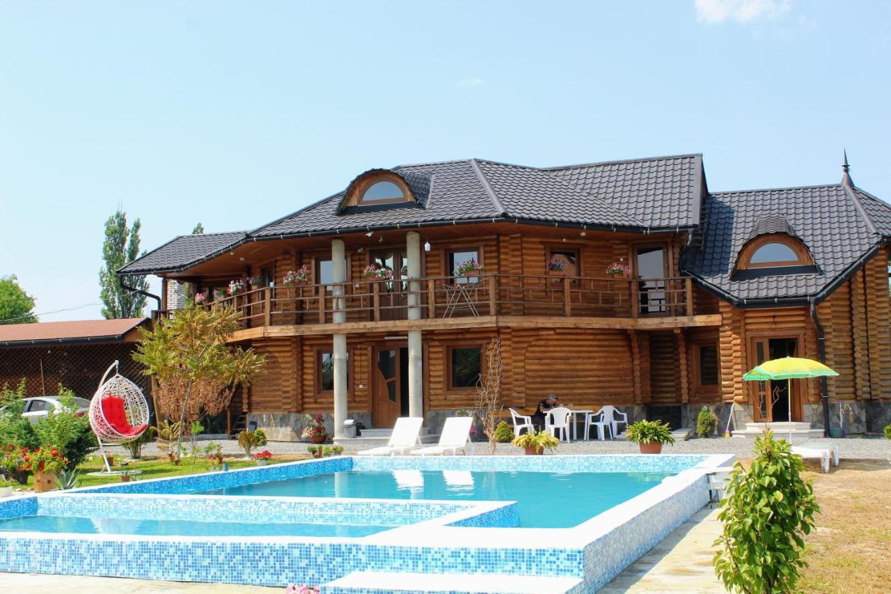 Фазенда "Змерега" Solotvyno Exterior foto